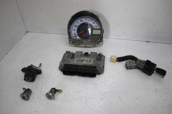 BOITIER COMPLET CITROEN C1 / PEUGEOT 107 / TOYOTA AYGO 1.0 ESSENCE - Vue 1